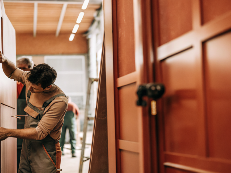 10-essential-metal-commercial-doors-for-your-next-project