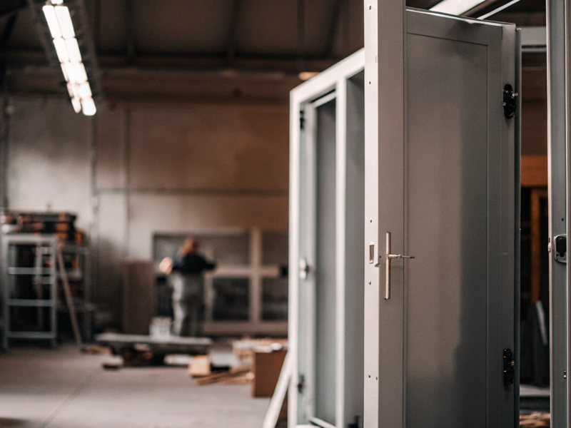 4-steps-to-find-a-reliable-commercial-door-supplier-near-you