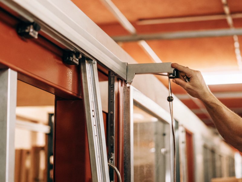 best-practices-for-automatic-door-openers-for-handicapped-access