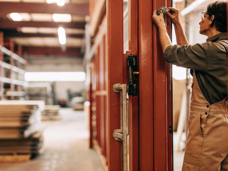 identify-if-your-door-is-right-hand-a-step-by-step-guide