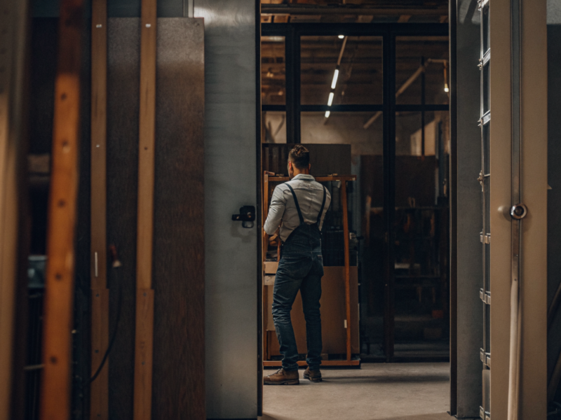 master-determining-door-swing-direction-for-successful-installations
