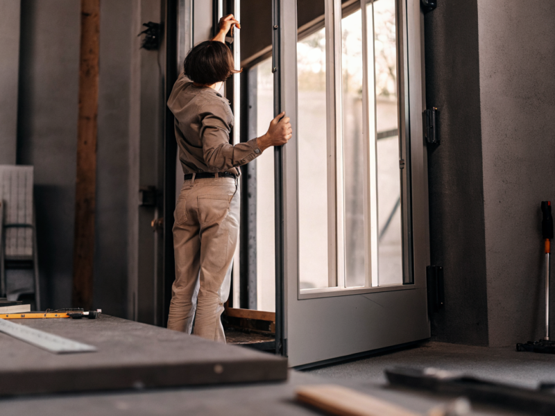master-determining-the-swing-of-a-door-a-step-by-step-guide