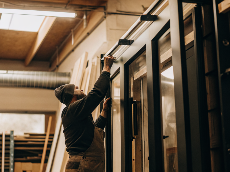 what-is-a-right-swing-door-key-features-and-importance-in-construction