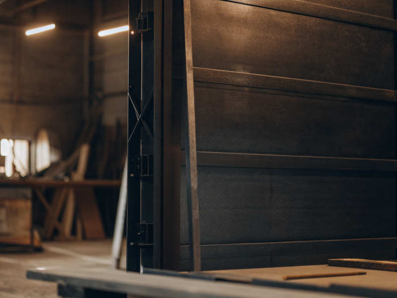 4-best-practices-for-choosing-industrial-security-doors