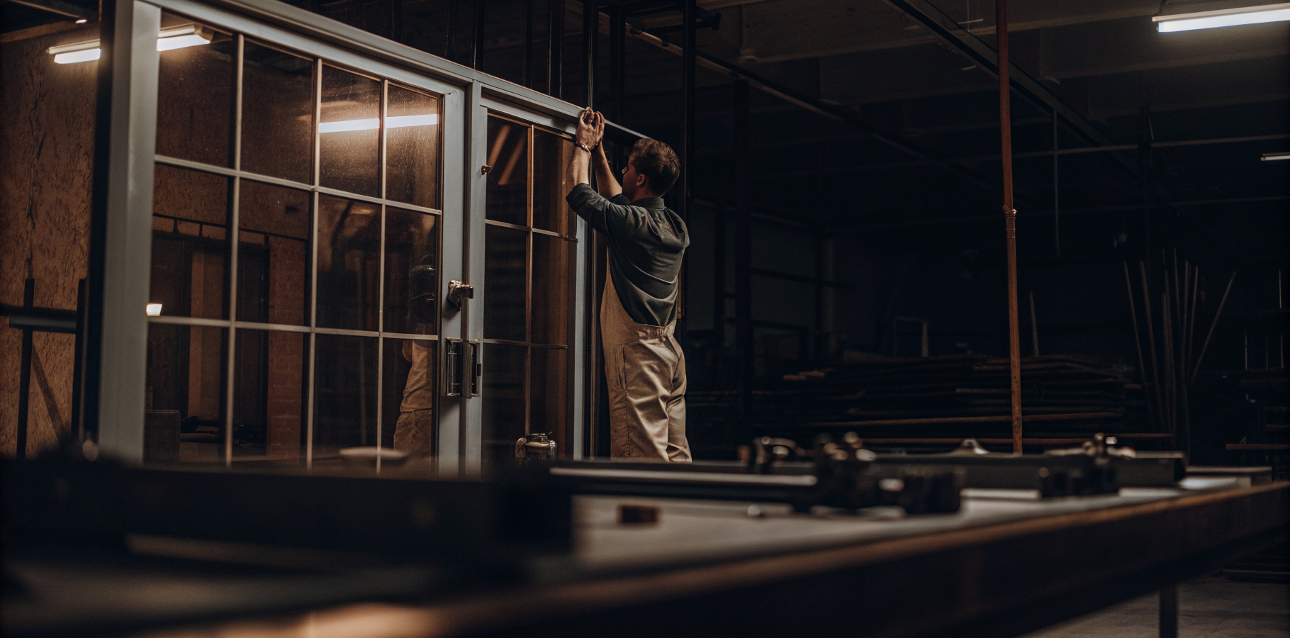 4-key-benefits-of-fire-resistant-glass-doors-for-contractors